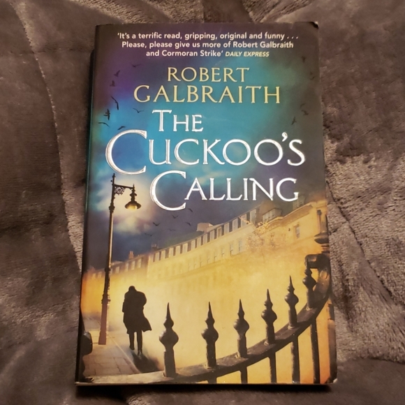 The Cuckoo's Calling - Book - Picture 1 of 2